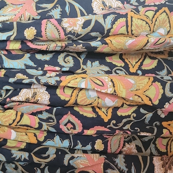 Adorable Le' Za Me girls 4T multi colored dress. - Picture 8 of 8